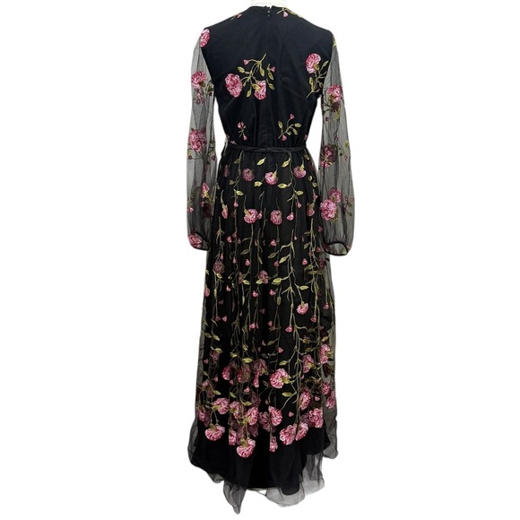 Giambattista Valli 40 Pre-Fall 23’ Black Rose Embroidered Long Sleeve Gown $7000 - Picture 6 of 16